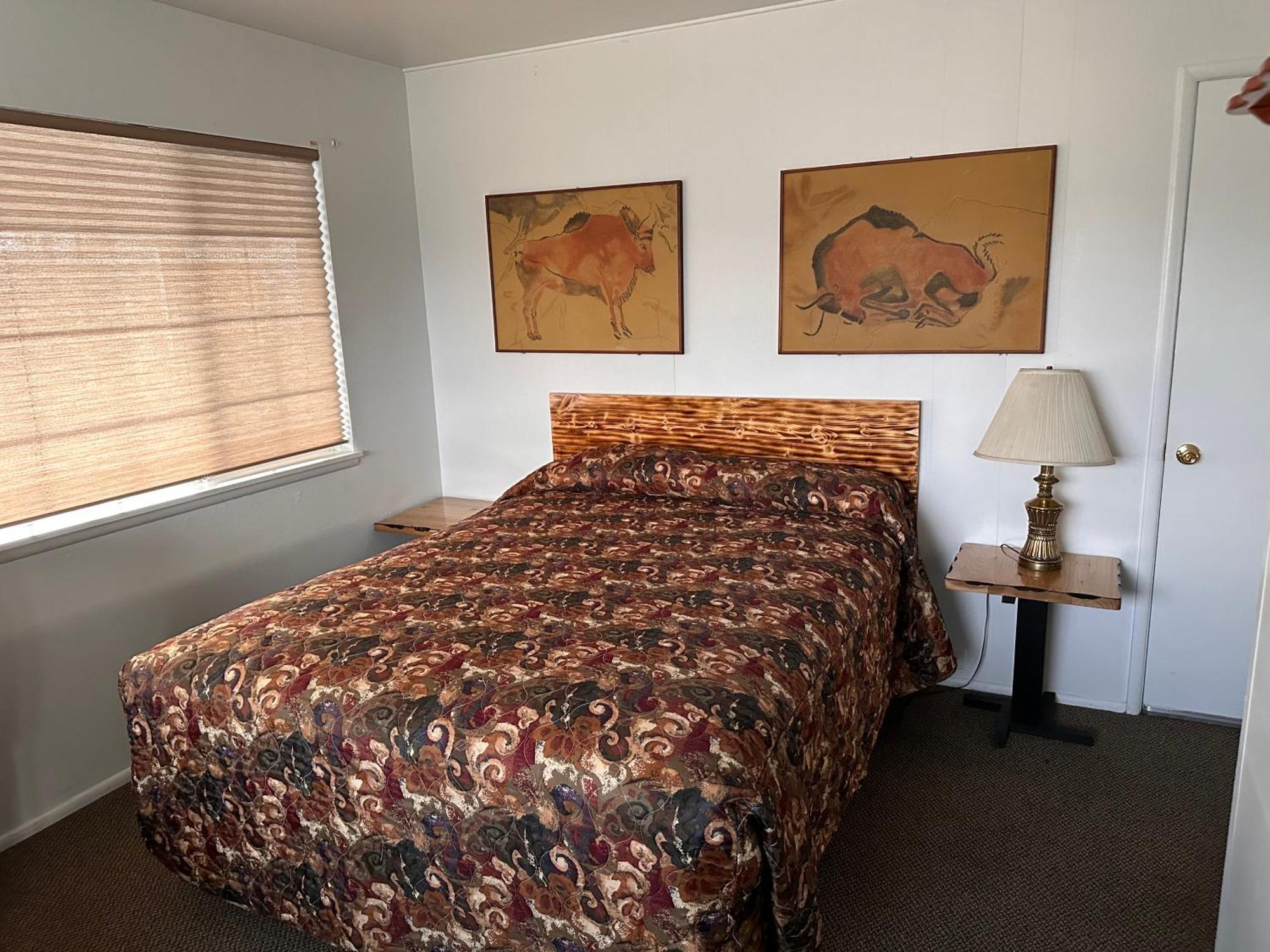 Rim Rock Motel Alturas Extérieur photo
