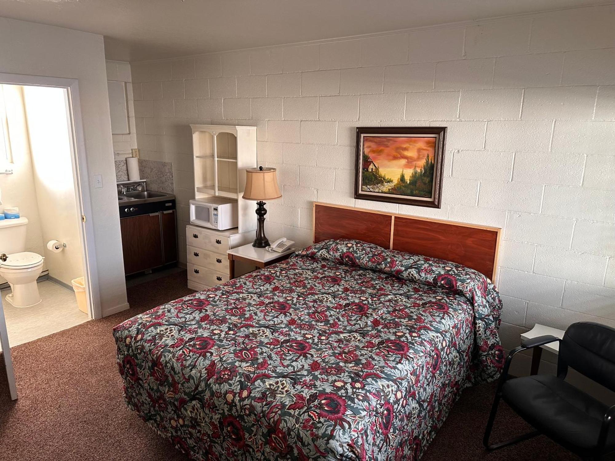 Rim Rock Motel Alturas Extérieur photo